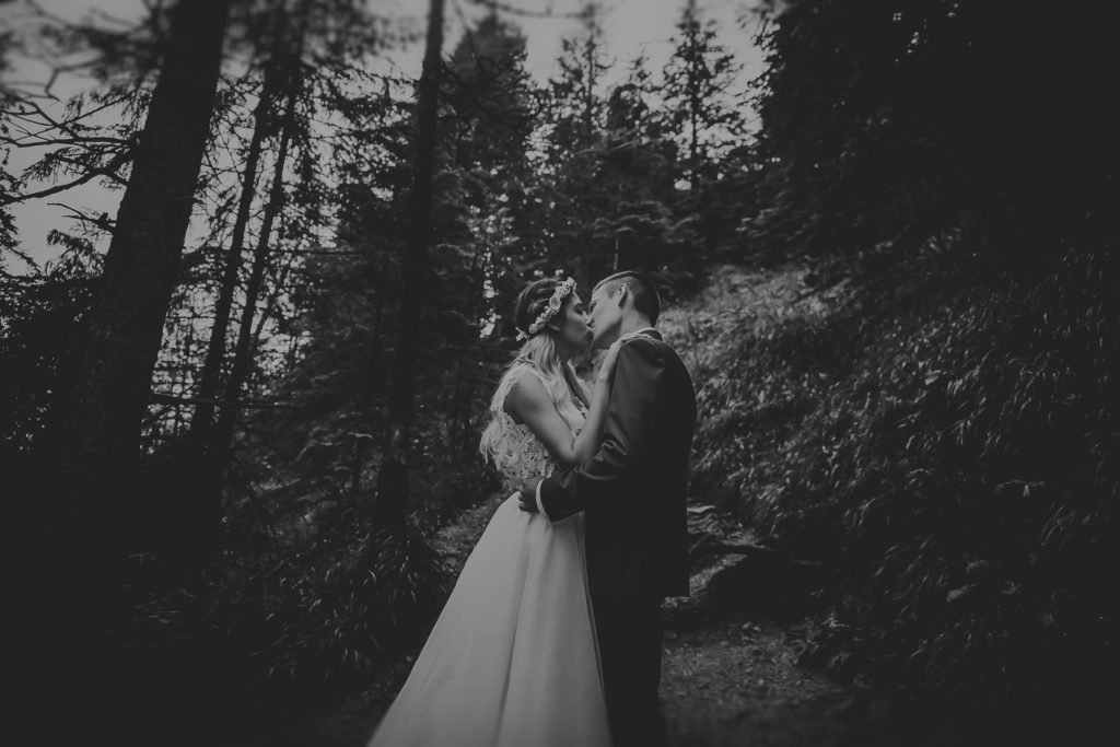 sesja ślubna w lesie zakopane